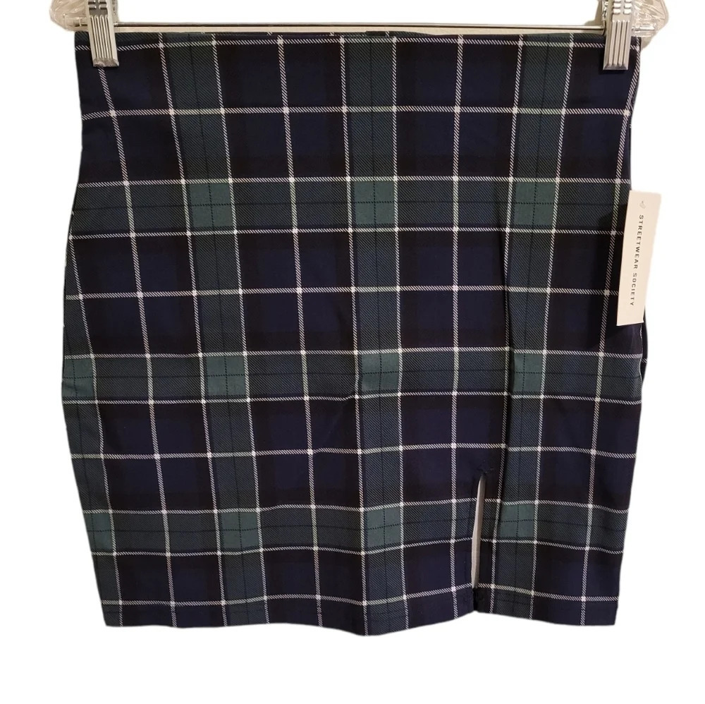 Streetwear Society Women's Plaid Skirt (Size L)